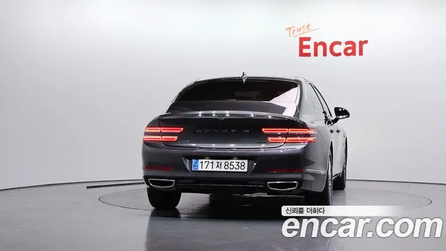 Genesis G80 2023 thumb 2