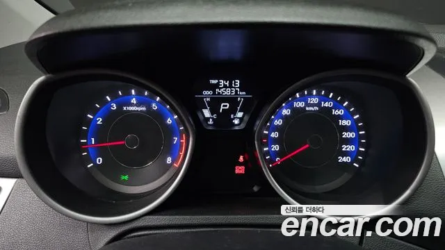 Hyundai Avante 2012 thumb 12