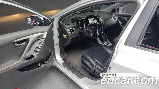 Hyundai Avante 2012 thumb 11