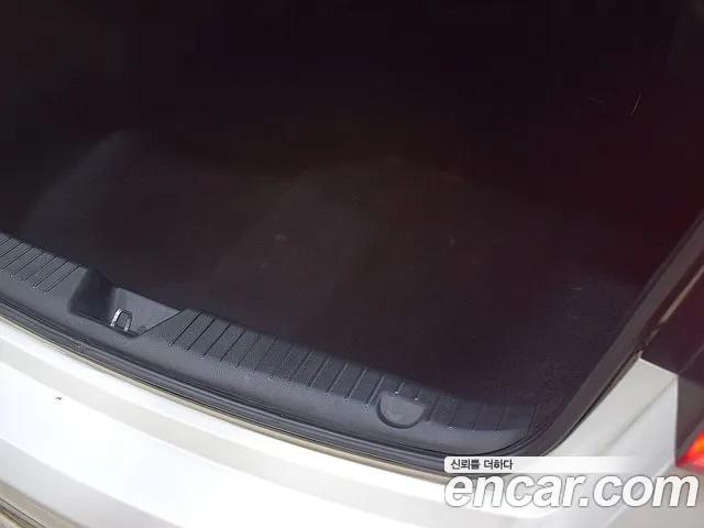 Kia K7 2012 thumb 11