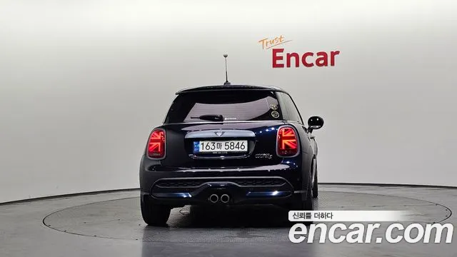 Mini Cooper S 2022 thumb 3
