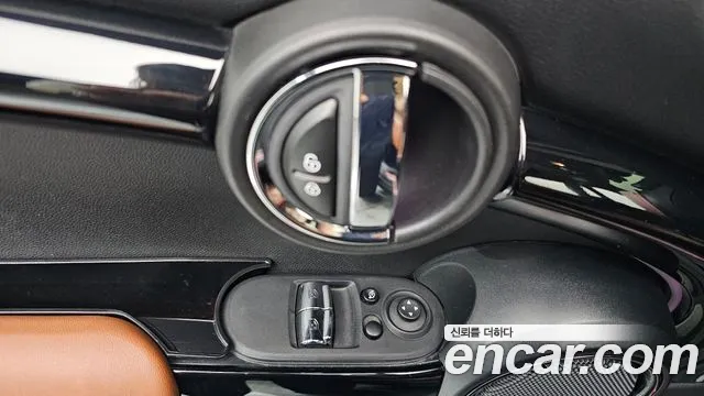 Mini Cooper S 2022 thumb 2