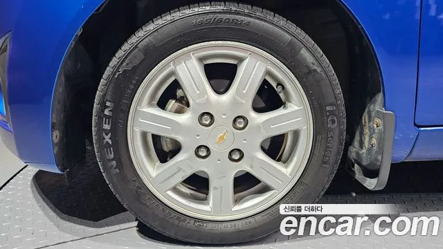 Chevrolet Spark 2011 thumb 2