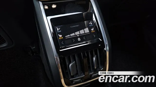 Volvo S90 2025 thumb 12