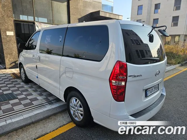 Hyundai Starex 2017 thumb 5