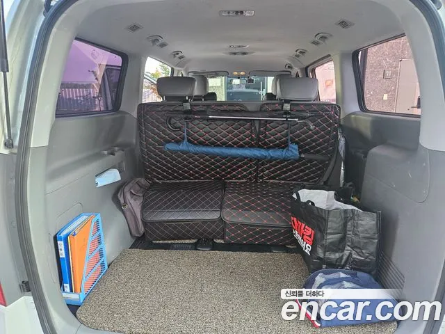 Hyundai Starex 2017 thumb 10