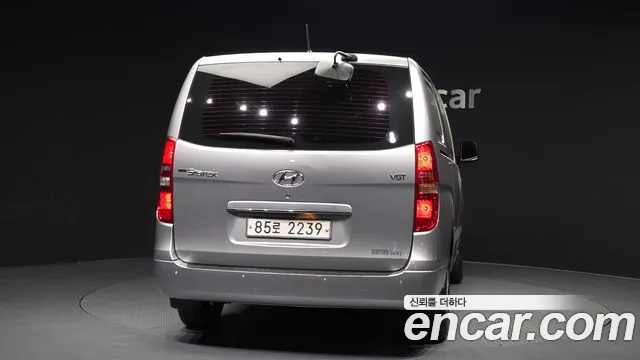 Hyundai Staria 2018 thumb 4