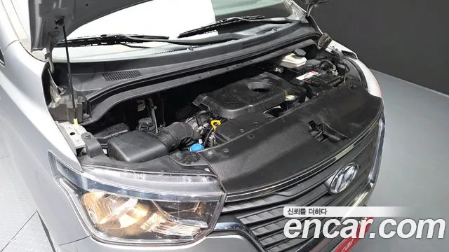 Hyundai Staria 2018 thumb 6
