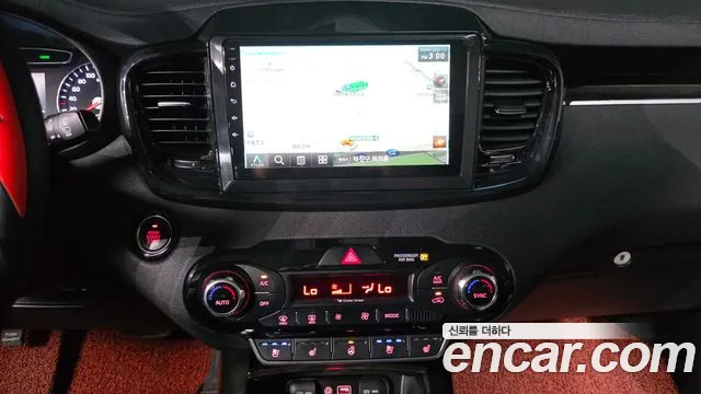 Kia Sorento 2016 thumb 5