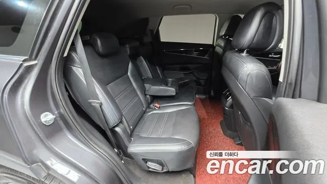 Kia Sorento 2016 thumb 10