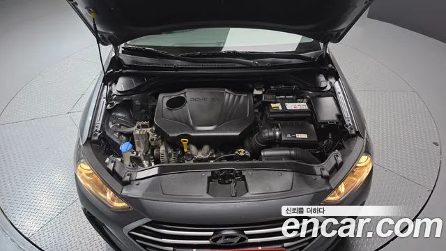 Hyundai Avante 2016 thumb 2