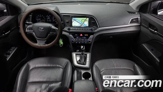 Hyundai Avante 2016 thumb 10