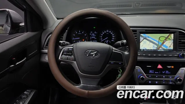Hyundai Avante 2016 thumb 7