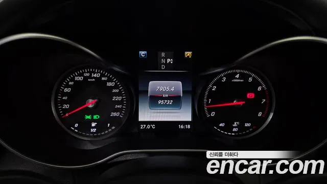 Mercedes-Benz C-Class 2015 thumb 6