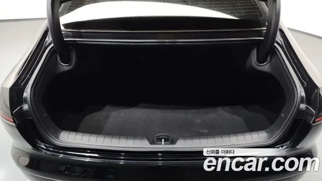 Hyundai Grandeur 2023 thumb 2