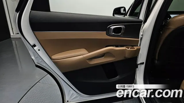 Kia Sorento 2023 thumb 2