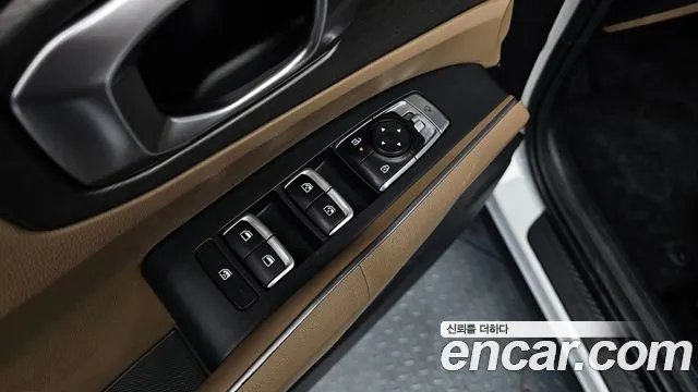 Kia Sorento 2023 thumb 9