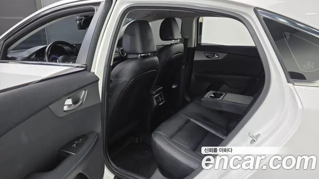 Kia K3 2019 thumb 12