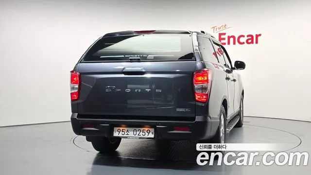 KGM Rexton 2019 thumb 11