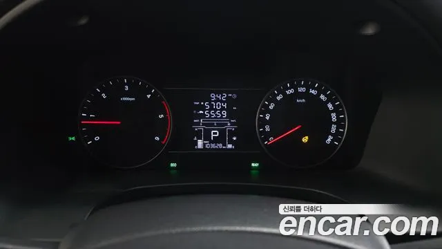 KGM Rexton 2019 thumb 2