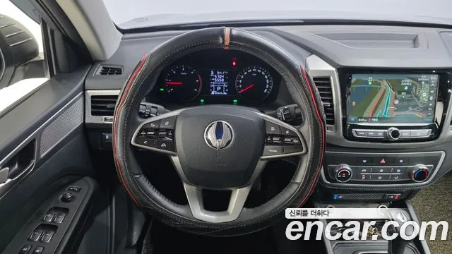 KGM Rexton 2019 thumb 12