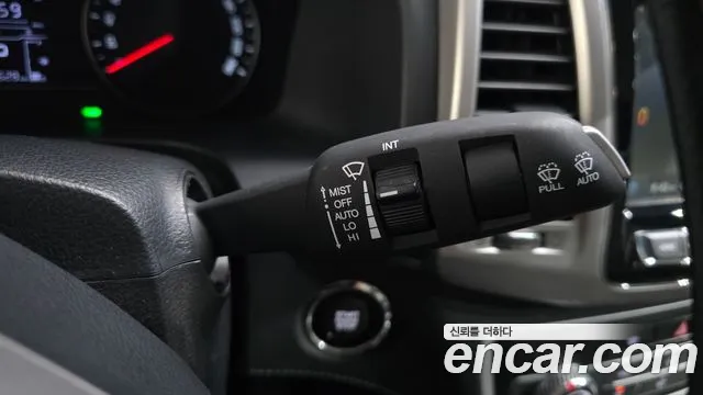 KGM Rexton 2019 thumb 5