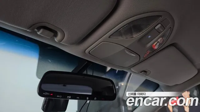 Hyundai DM 2015 thumb 12