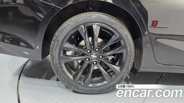 Chevrolet Malibu 2018 thumb 8