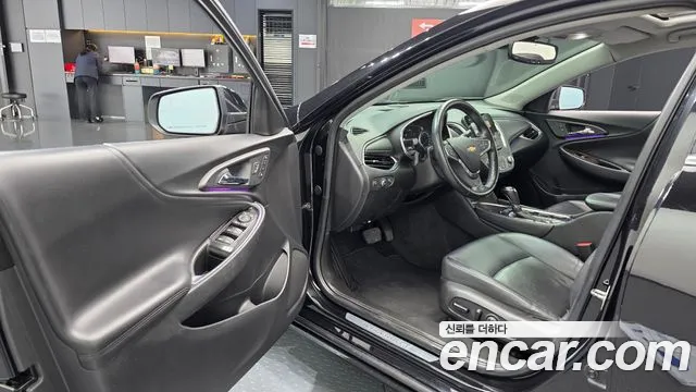 Chevrolet Malibu 2018 thumb 9