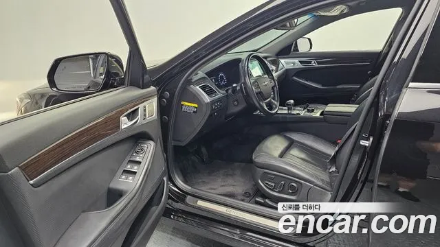 Genesis G80 2017 thumb 5
