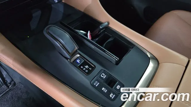 Toyota Alphard 2024 thumb 12