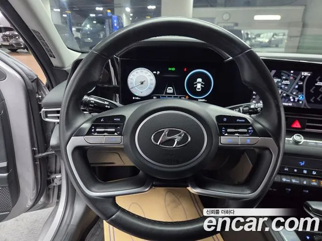 Hyundai Elantra 2021 thumb 6