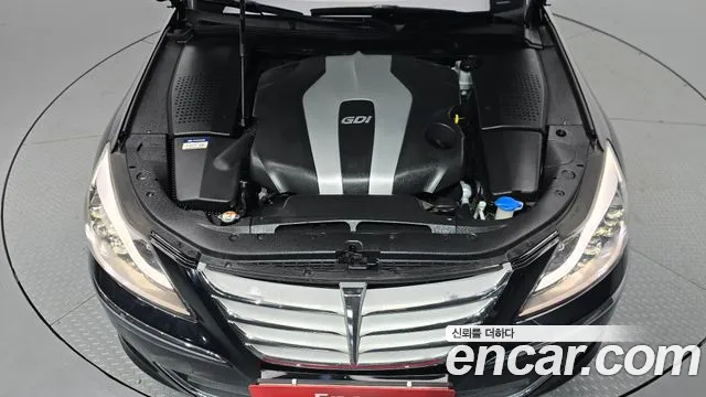 Hyundai Genesis 2013 thumb 3