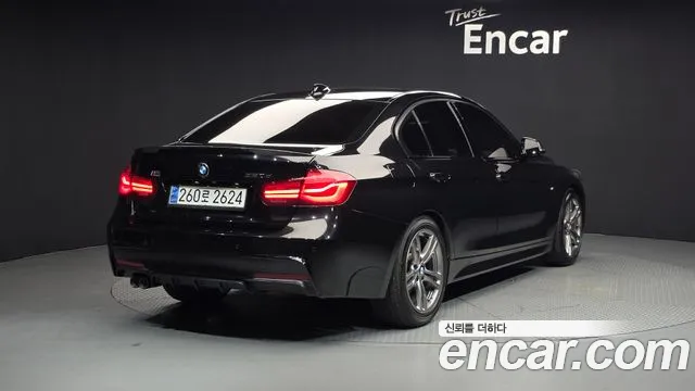 BMW 3 серии 2018 thumb 10