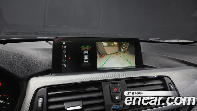 BMW 3 серии 2018 thumb 5