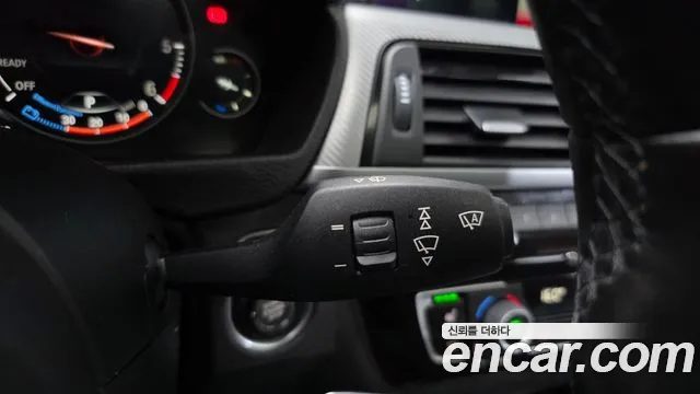 BMW 3 серии 2018 thumb 2