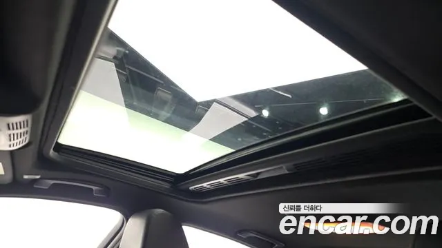 BMW 3 серии 2018 thumb 5