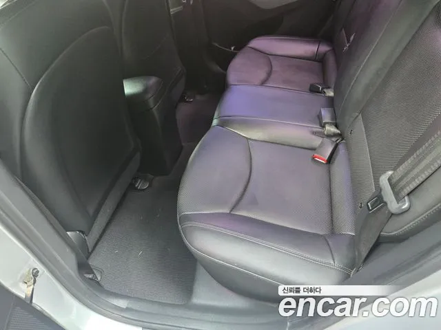 Hyundai Avante 2013 thumb 11