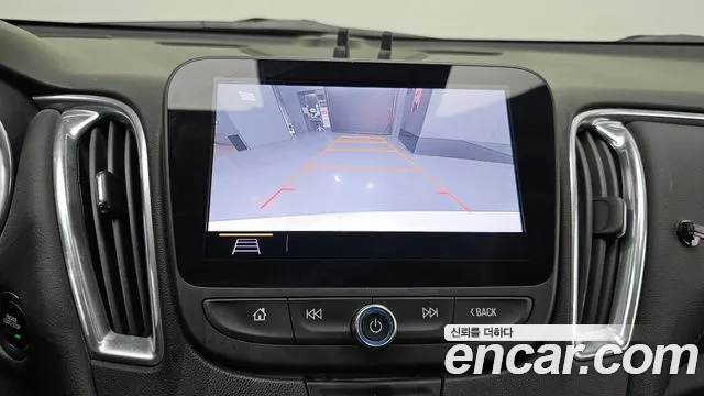 Chevrolet Malibu 2019 thumb 8