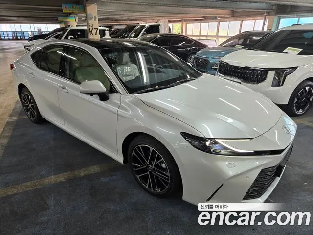 Toyota Camry 2026 thumb 2
