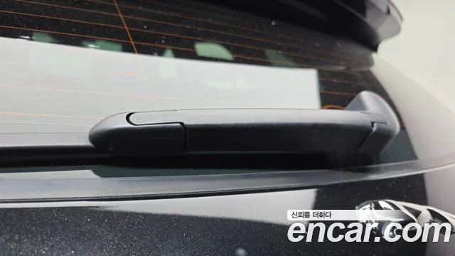 Jaguar F-Pace 2018 thumb 3