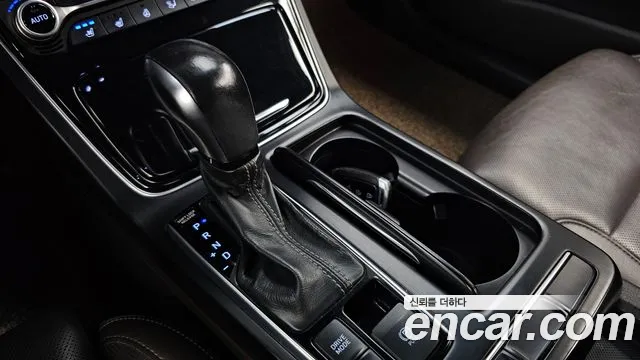 Hyundai Grandeur 2017 thumb 12