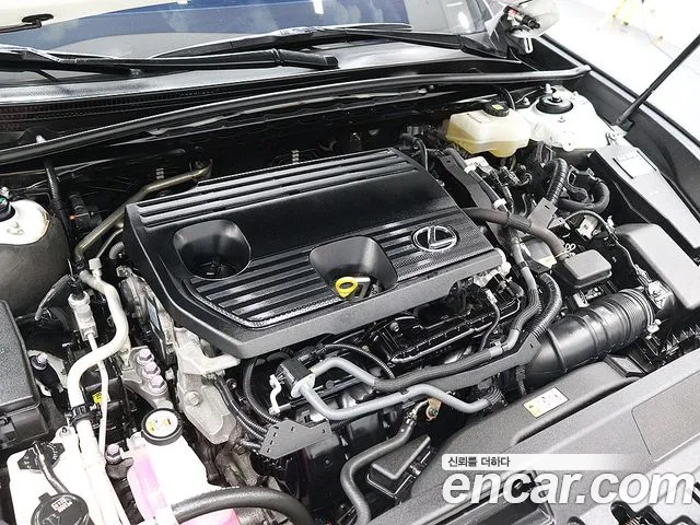 Lexus ES 300h 2022 thumb 10