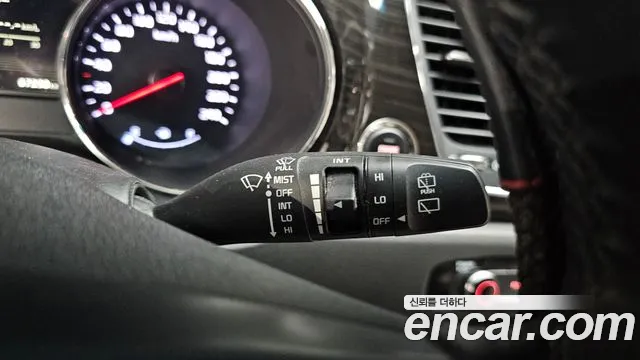 Kia Carnival 2019 thumb 7