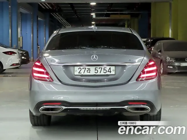 Mercedes-Benz S-Class 2018 thumb 4