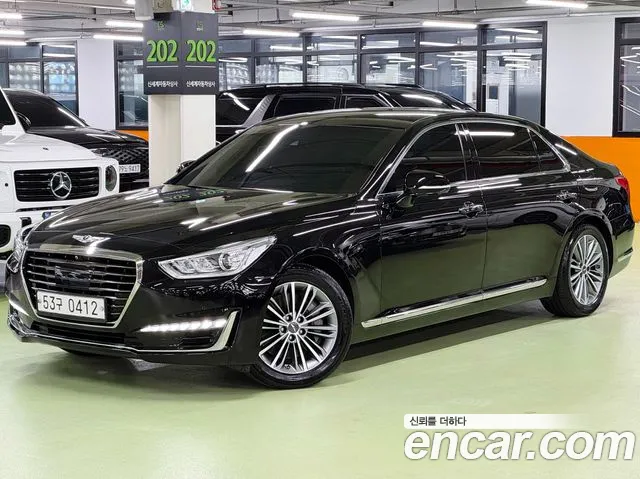 Genesis G90 2016 thumb 11