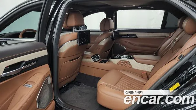 Genesis G90 2021 thumb 12