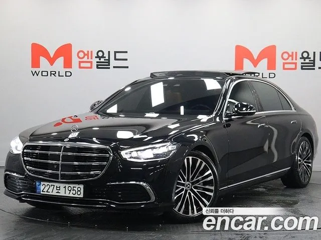 Mercedes-Benz S-Class 2023 thumb 6