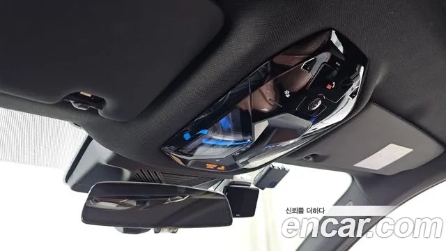 BMW 5 серии 2025 thumb 9