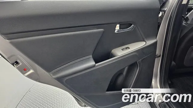 Kia Sportage 2014 thumb 9